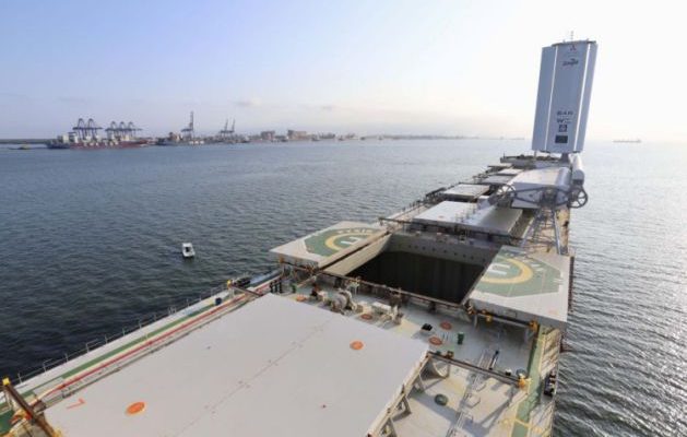 No Porto de Paranaguá: conheça o primeiro navio sustentável do mundo